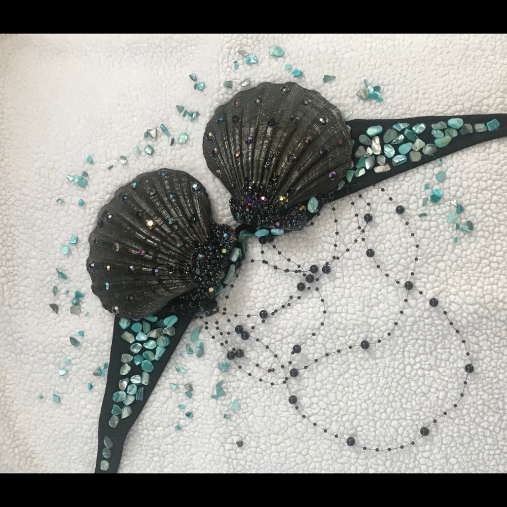 Black and Green Jeweled DarkMermaid Seashell Bra
